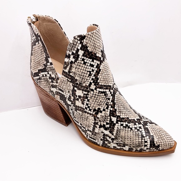 {Steve Madden} Alyse Faux Snake Boots - Picture 5 of 16